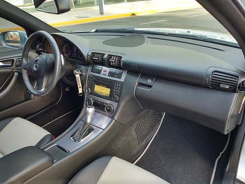 Imagen 19 de 23 de Mercedes Benz Clc 350 2010 V6 Sport Coupe At Abasto Motors