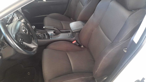 Imagen 7 de 10 de Mazda Mazda 3 2.5 Hb Sport Aut 2013