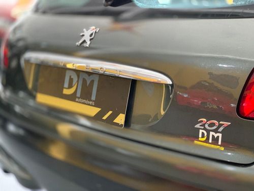 Peugeot 207 1.4 Xr Flex 5p - 2010/2011
