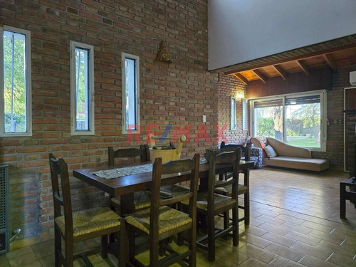 Casa 4 Amb Venta Country El Potrero Merlo Financia