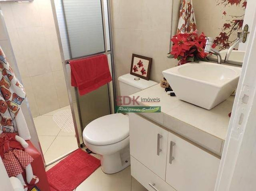 Imagem 5 de 6 de Sobrado Com 3 Dormitórios À Venda, 140 M² Por R$ 395.000 - Parque Califórnia - Jacareí/sp - So2324