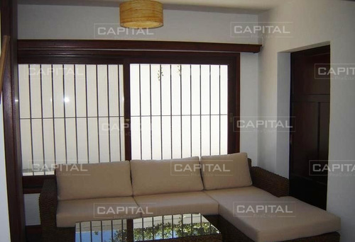 Casa En Venta Y Alquiler Parada 4 Playa Mansa. 100 Mts. Del Mar- Ref: 24826