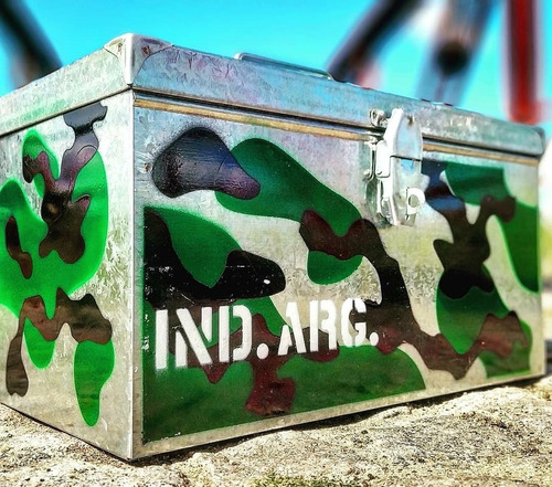 Caja Metalica Para Herramientas Modelo Camuflada Papagno