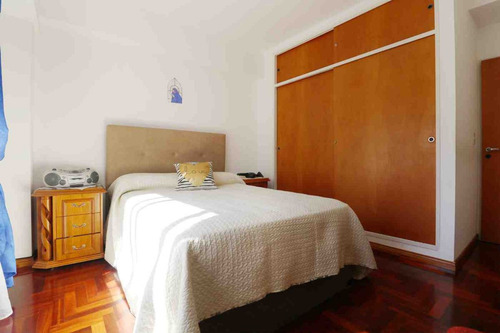 Venta Departamento 2 Amb Luminoso C/balcon -flores