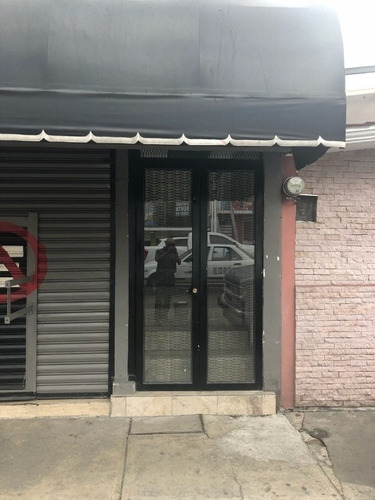 Imagen 3 de 16 de Renta De Local Comercial Toluca