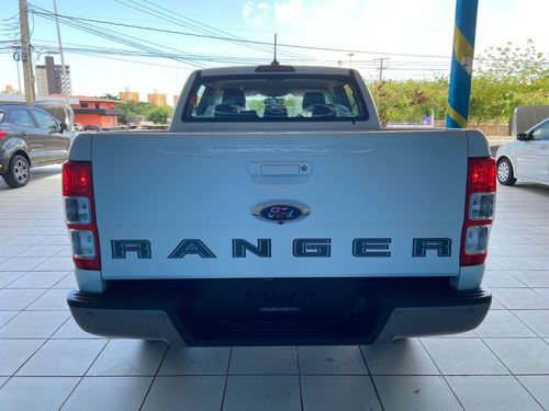 Imagem 4 de 8 de Ford Ranger Xls 2.2 Diesel 4x4 Aut. 2021/2022