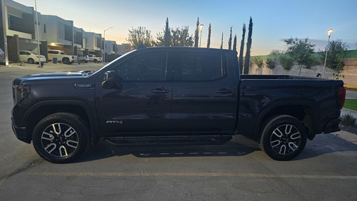 GMC Sierra 5.3 V8 At4