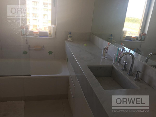 Quartier Libertador! Vista Con Departamento! 2 Dorm C/ Dep. 2 Coch.