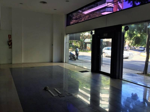 Imagen 5 de 14 de Impresionante Edificio Corporativo Con Varias Oficinas Y Local De 12m. Sobre Libertador.