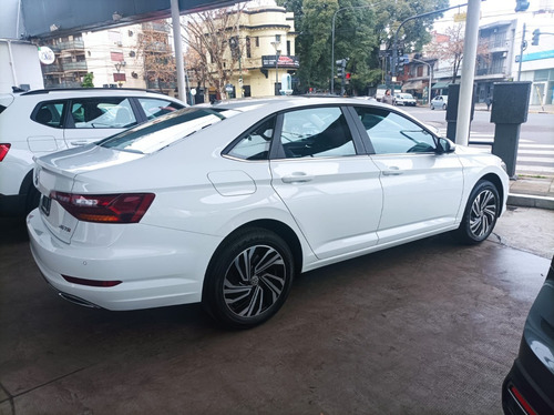 Imagen 2 de 18 de Volkswagen Vento Highline 250 Tsi 150cv 1.4 Turbo! At #28