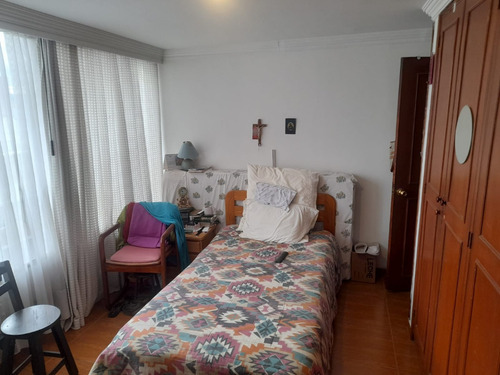 Venta Amplio Apartamento Con Inmensa Terraza En Orquídeas (carrera 18a Con 161)
