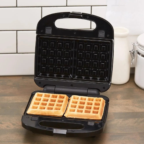 Imagen 3 de 8 de Waflera Sandwichera Parrilla Black + Decker Wm2000s-ar 3en1 Color Gris/negro
