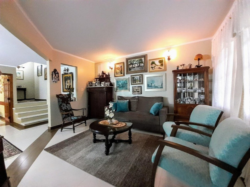 Casa Em Jardim Sabará Com 3 Dormitórios - Sc12358