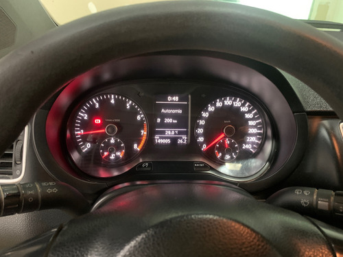 Volkswagen Suran 1.6 Comfortline 101cv