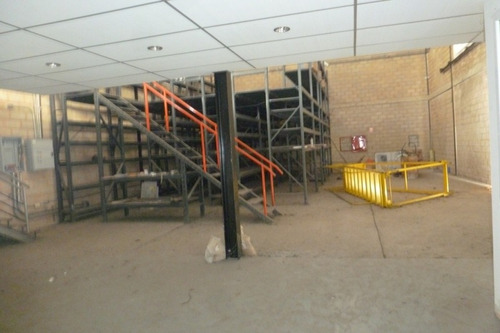 Imagen 7 de 14 de Galpon En Venta Casco Central De Guacara