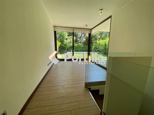 Departamento En Arriendo Ubicado En Estoril