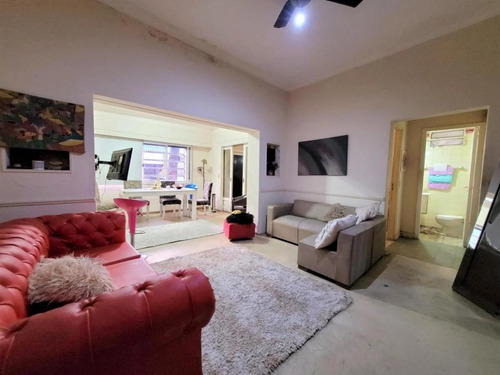 Casa Chalet En Venta En Parque Patricios, Capital Federal, Buenos Aires