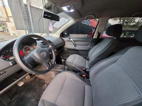 Volkswagen Polo Polo 1.6 MI 8V TOTAL FLEX 4P MANUAL