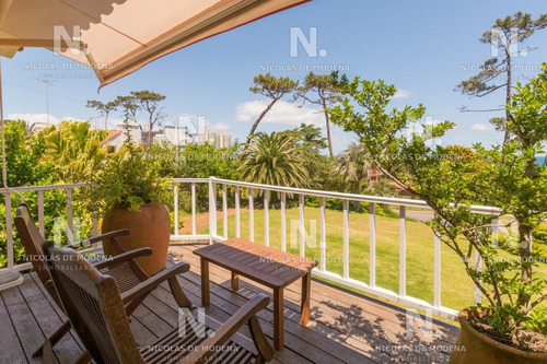 Chalet En Punta Del Este- Ref: 3162