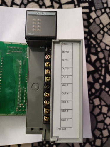 Tarjeta 8 Salidas 85-265 Vca Slc500 1746-oa8 Allen Bradley