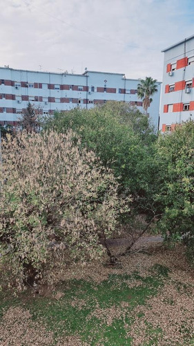 Imagen 3 de 12 de Departamento En Venta De 3 Ambientes De Parque Avellaneda
