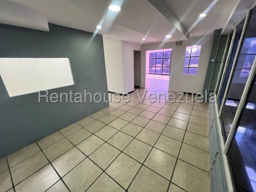 Local Comercial Torre Uniaragua Av. Mariño 25-8637 Jcm