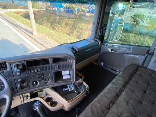 Imagem 8 de 14 de Scania R420 Highline Truck 2012 Volvo