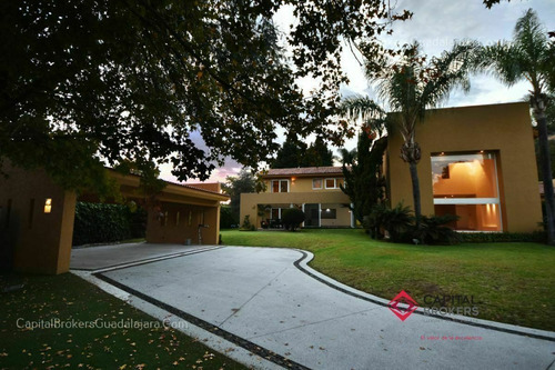 Imagen 18 de 30 de Casa De Super Lujo En Club De Golf Santa Anita Zona Sur