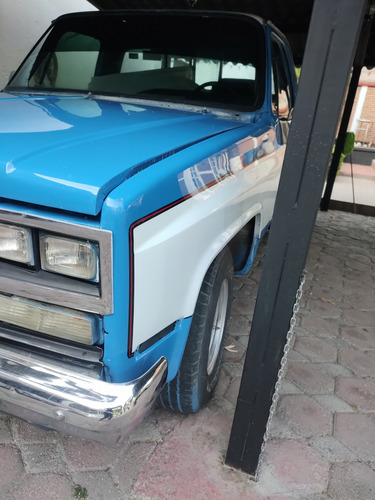 Chevrolet Cheyenne Para Restaurar. Motor 350 V8 Con Headers