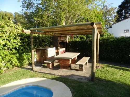 Atlantida - Chalet Petit Saconex - Piscina - Turismo