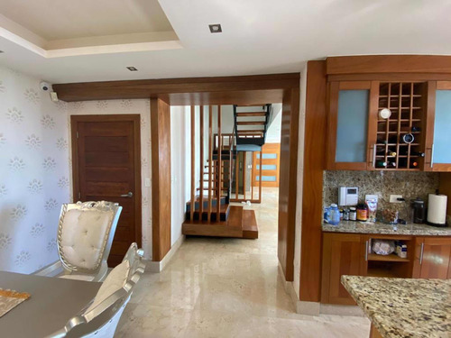 Venta De Penthouse En Alma Rosa I Santo Domingo Este