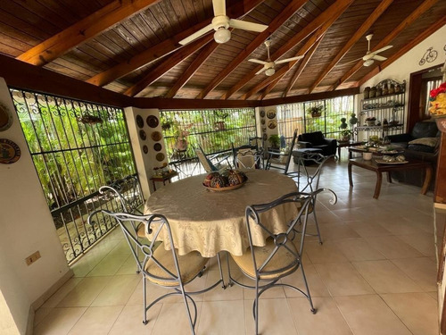 Imagen 14 de 24 de Preciosa Casa En Venta En Villa Olga