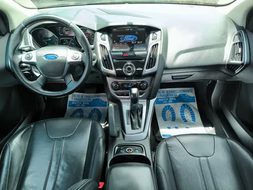 Ford Focus 2.0 Titanium