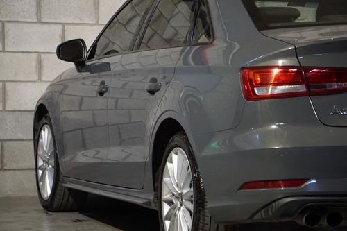 Audi A3 1.4 Tfsi Sedan At-carhaus