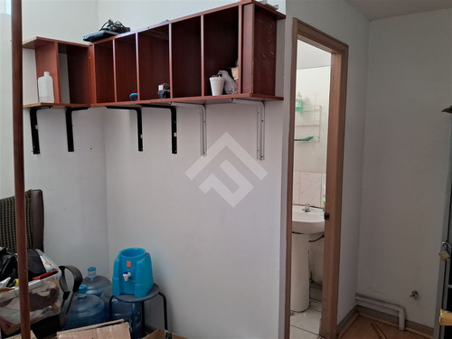 Bodega/ Taller En Arriendo En Santiago