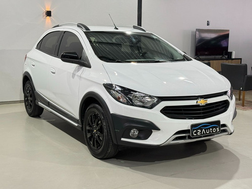 Chevrolet Onix 1.4 Activ Aut. 5p