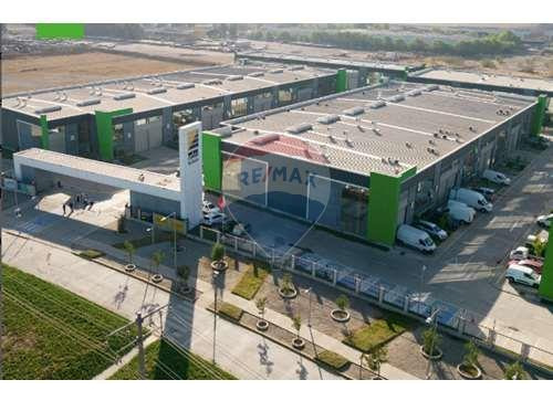 Bodega En Work Center Miraflores