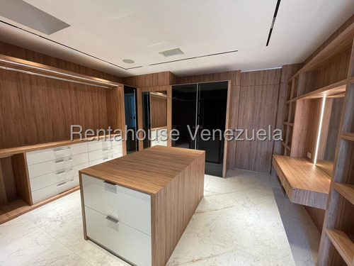 V A Estrenar Único, Exclusivo Apartamento En Venta Altamira