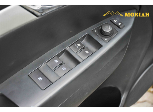 Chevrolet Captiva 2.4 SIDI 16V GASOLINA 4P AUTOMÁTICO