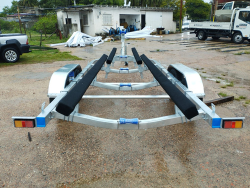 Trailer Verado Galvanizado Doble Eje Nautica Cruceros 660db