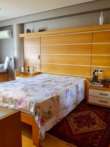 Casa Em Vila Assunção Com 4 Dormitórios - Vz2299