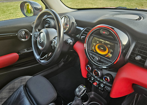 Mini Cooper 1.5 Chili At