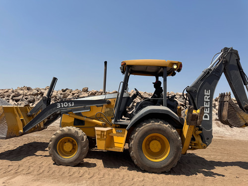 Retroexcavadora John Deere 310 Sj