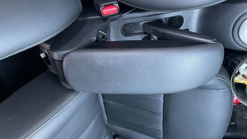 Nissan Versa Exclusive 2020 C/ Gnc Italiano De 70= 18 Lts