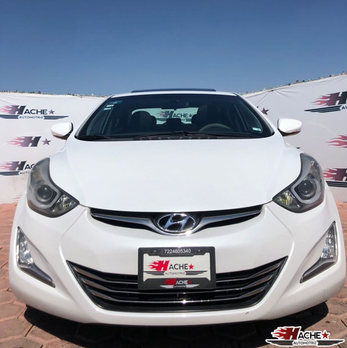 Imagen 2 de 12 de Hyundai Version Limited Tech Elantra 2016