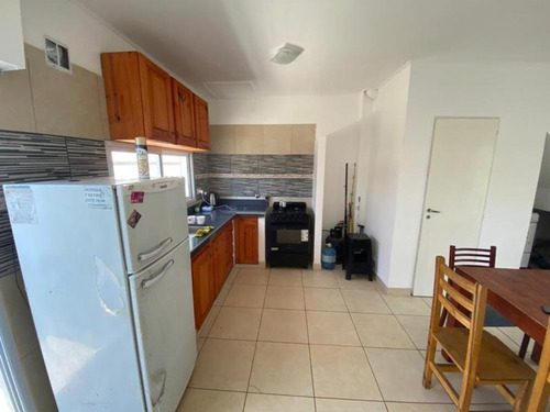 Duplex Venta 2 Dormitorios , 2 Baños , Parrilla Y Cochera-100 Mts2 - Los Hornos