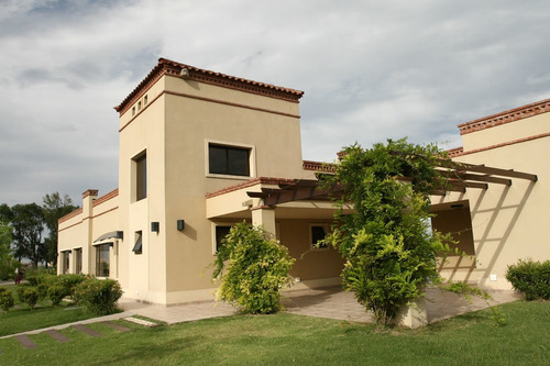 Venta De Lote Excelente Ubicación, El Rebenque, Canning.