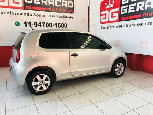 Imagem 3 de 12 de Volkswagen Up! Up! Take 1.0 T. Flex 12v 3p Flex Manual