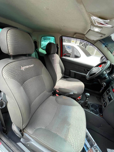 Imagem 5 de 10 de Fiat Strada 2012 1.8 16v Adventure Cab. Dupla Flex 2p