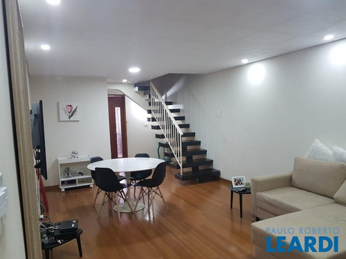 Imagem 2 de 10 de Sobrado - Água Rasa - Sp - 587571